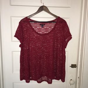 American Eagle lace top
